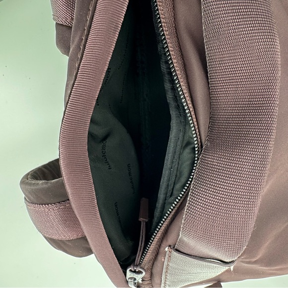 Lululemon City Adventurer Backpack *17L
Black currant - Picture 12 of 12